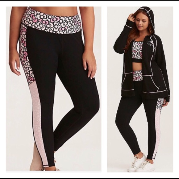 torrid Pants - ❣️1 pair left❣️Torrid Hello Kitty active leggings